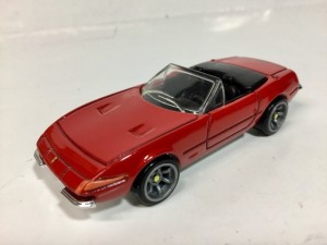 ホットウィール  フェラーリ 365 GTS4